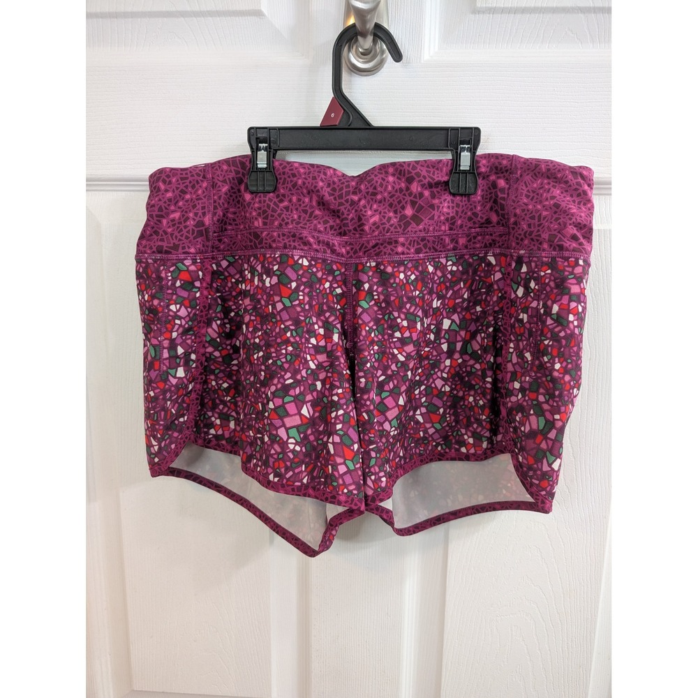 Lululemon Run Times Shorts Paradise Camo Multi Geo Regal Plum - Size 8